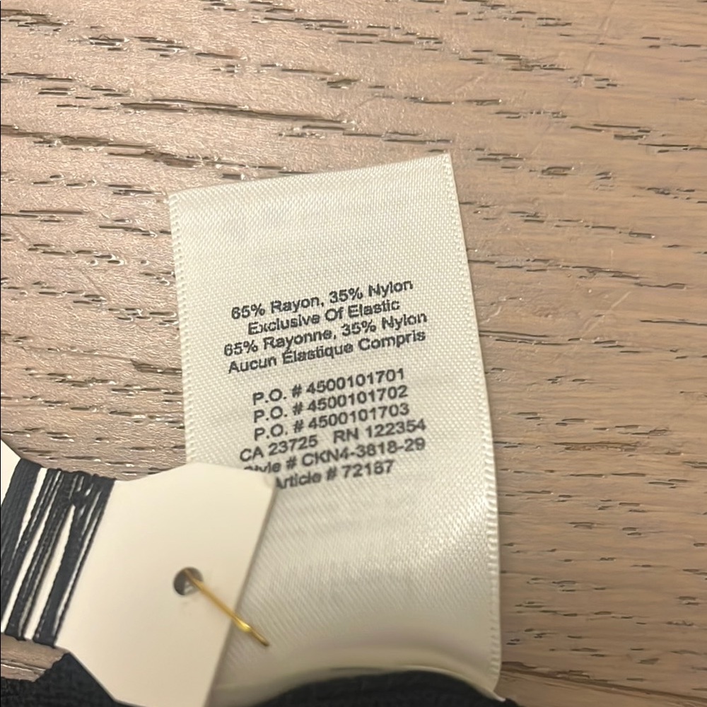 Wilfred Black cropped halter, tie back - Picture 13 of 14